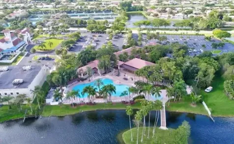10885 La Salinas Circle Boca Raton FL 33428
