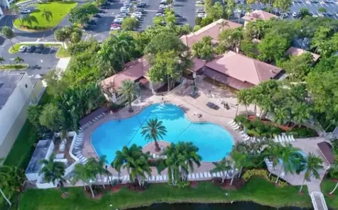10885 La Salinas Circle Boca Raton FL 33428