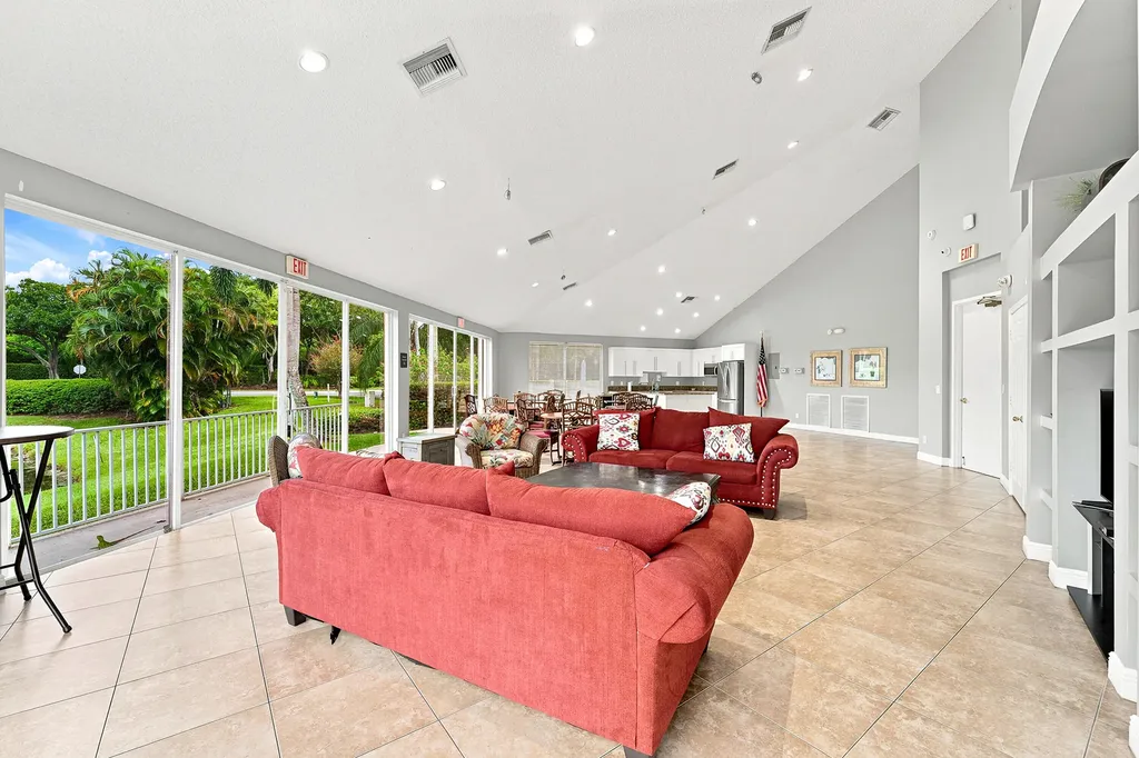 368 W Coral Trace Circle Delray Beach FL 33445