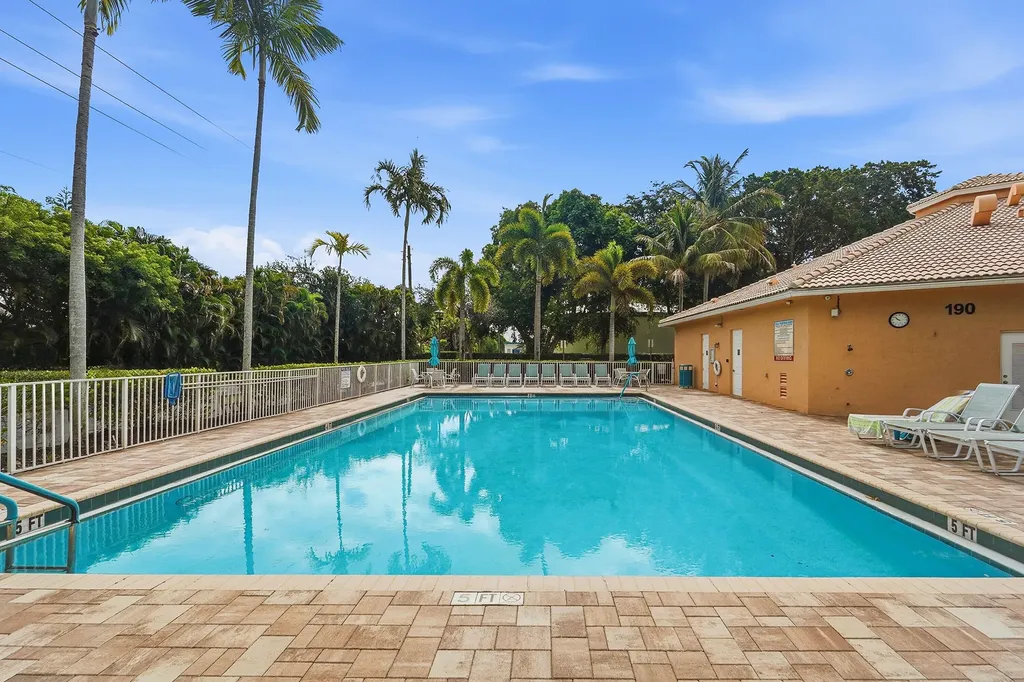 368 W Coral Trace Circle Delray Beach FL 33445