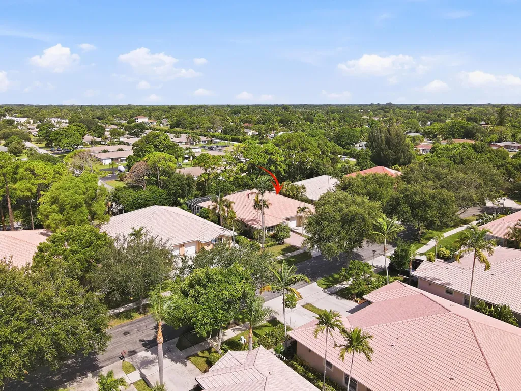 368 W Coral Trace Circle Delray Beach FL 33445