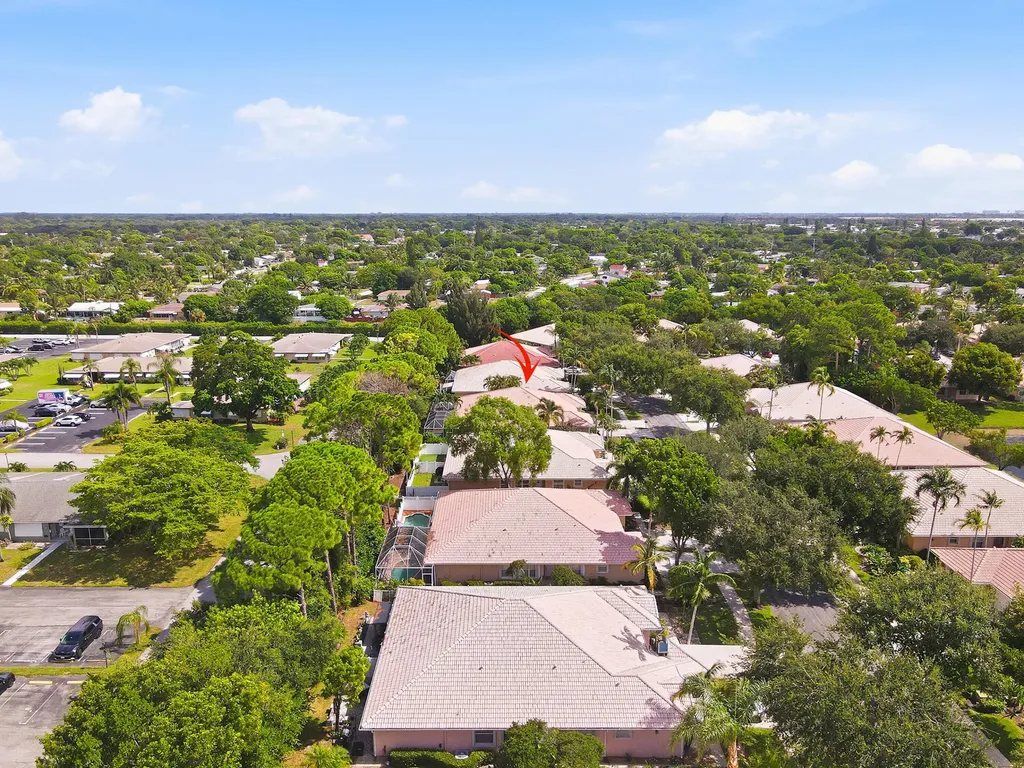 368 W Coral Trace Circle Delray Beach FL 33445