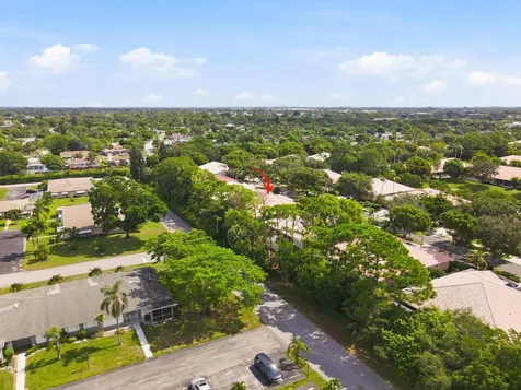 368 W Coral Trace Circle Delray Beach FL 33445
