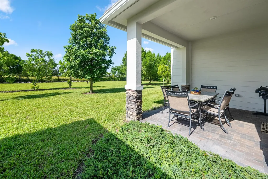 19656 Weathervane Way Loxahatchee FL 33470