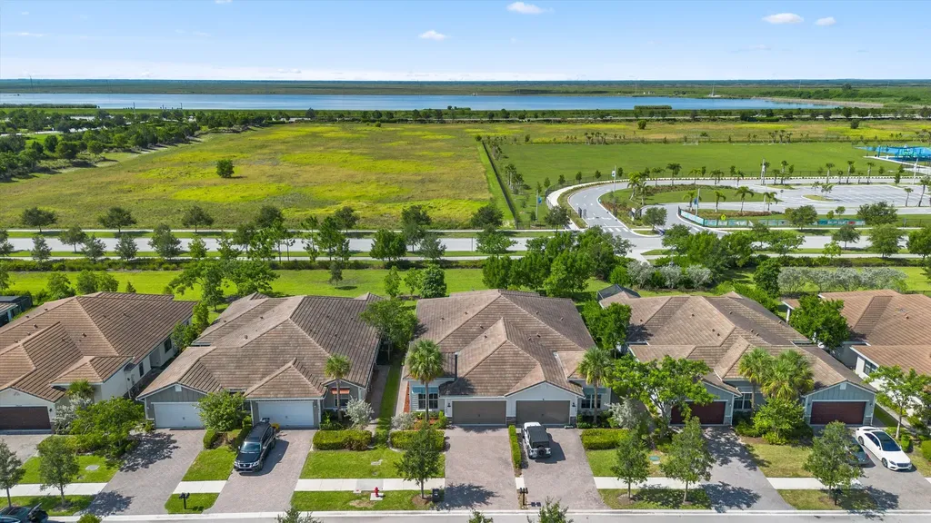 19656 Weathervane Way Loxahatchee FL 33470