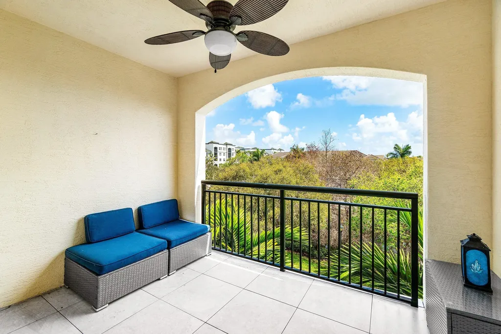 1411 Renaissance Way Boynton Beach FL 33426