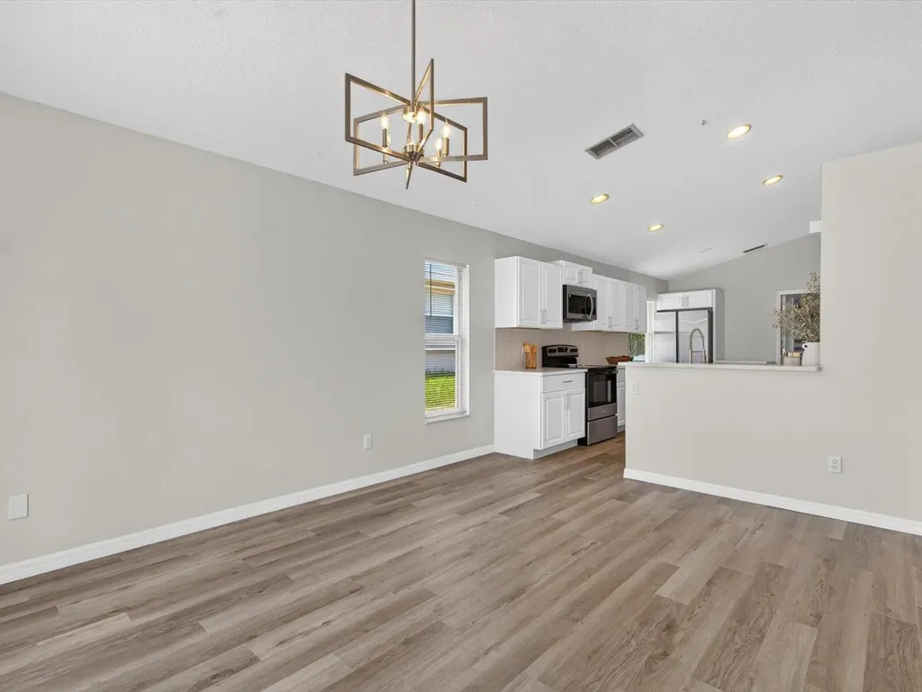 459 Halstead Drive Davenport FL 33897
