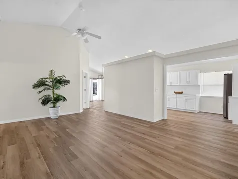 459 Halstead Drive Davenport FL 33897