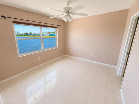 1114 Lake Terrace Boynton Beach FL 33426