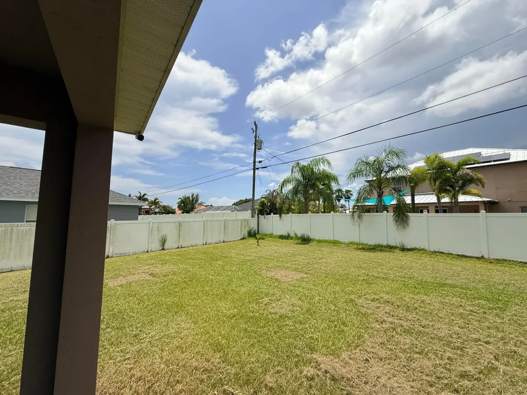 1982 SW Guernsey Street Port St Lucie FL 34987