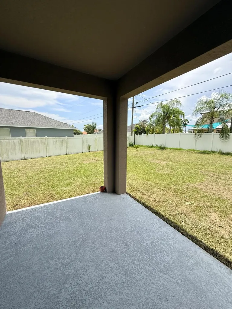 1982 SW Guernsey Street Port St Lucie FL 34987
