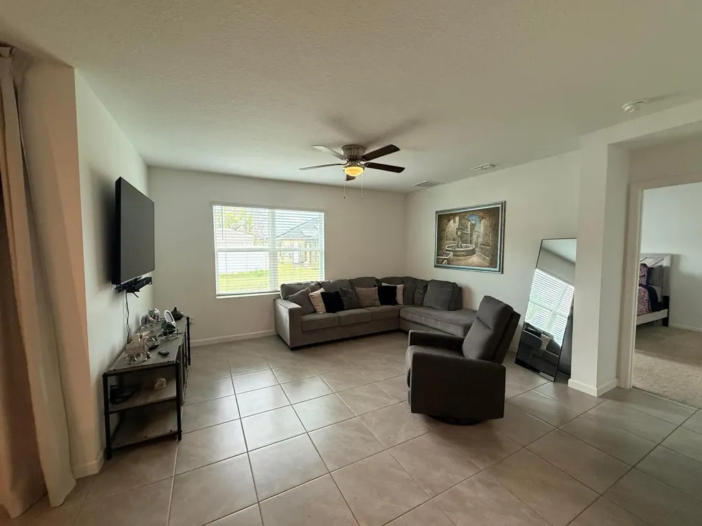 1982 SW Guernsey Street Port St Lucie FL 34987