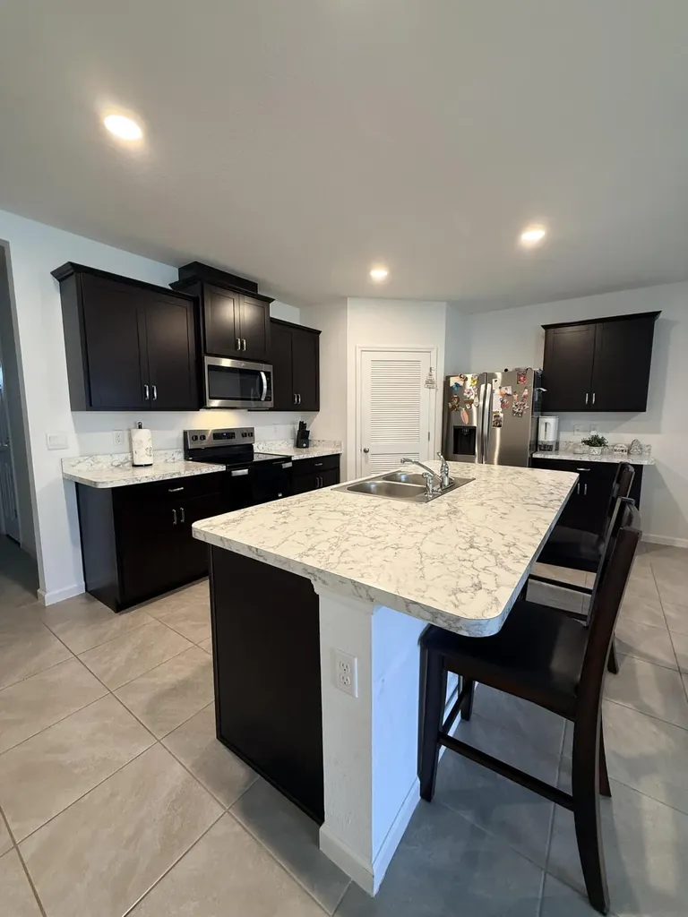 1982 SW Guernsey Street Port St Lucie FL 34987