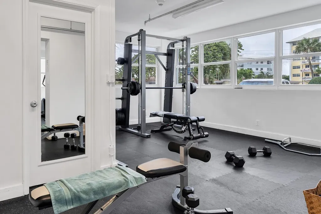 1920 S Ocean Drive Fort Lauderdale FL 33316