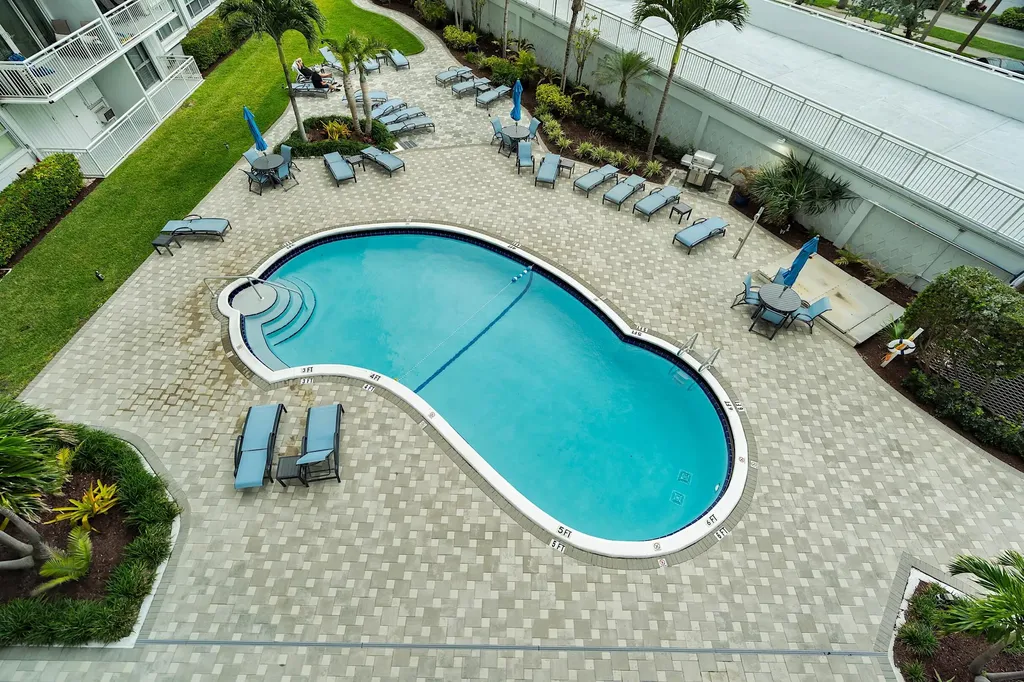 1920 S Ocean Drive Fort Lauderdale FL 33316