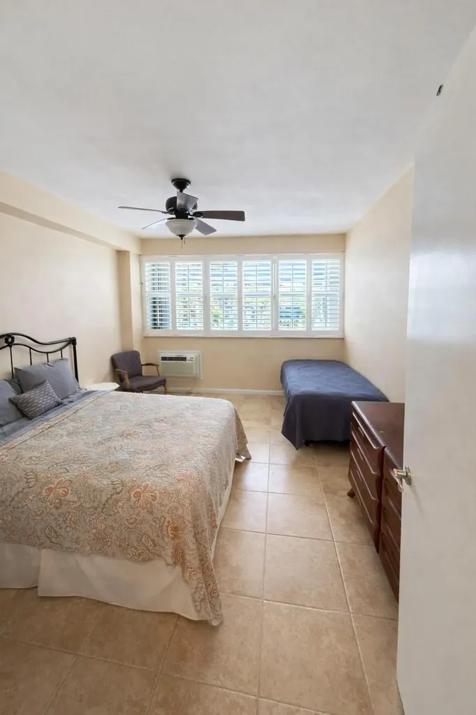 1920 S Ocean Drive Fort Lauderdale FL 33316