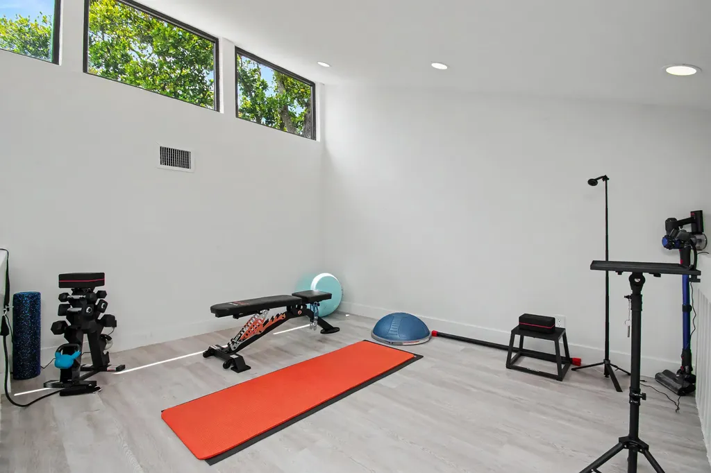 6602 Thornhill Court Boca Raton FL 33433