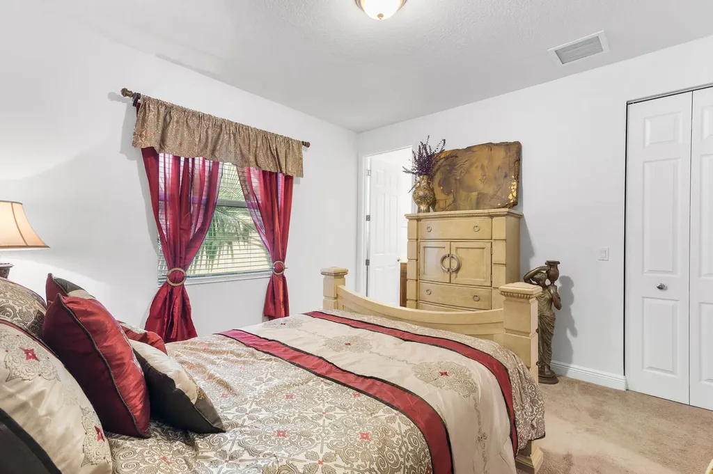 12170 SW Bennington Circle Port St Lucie FL 34987