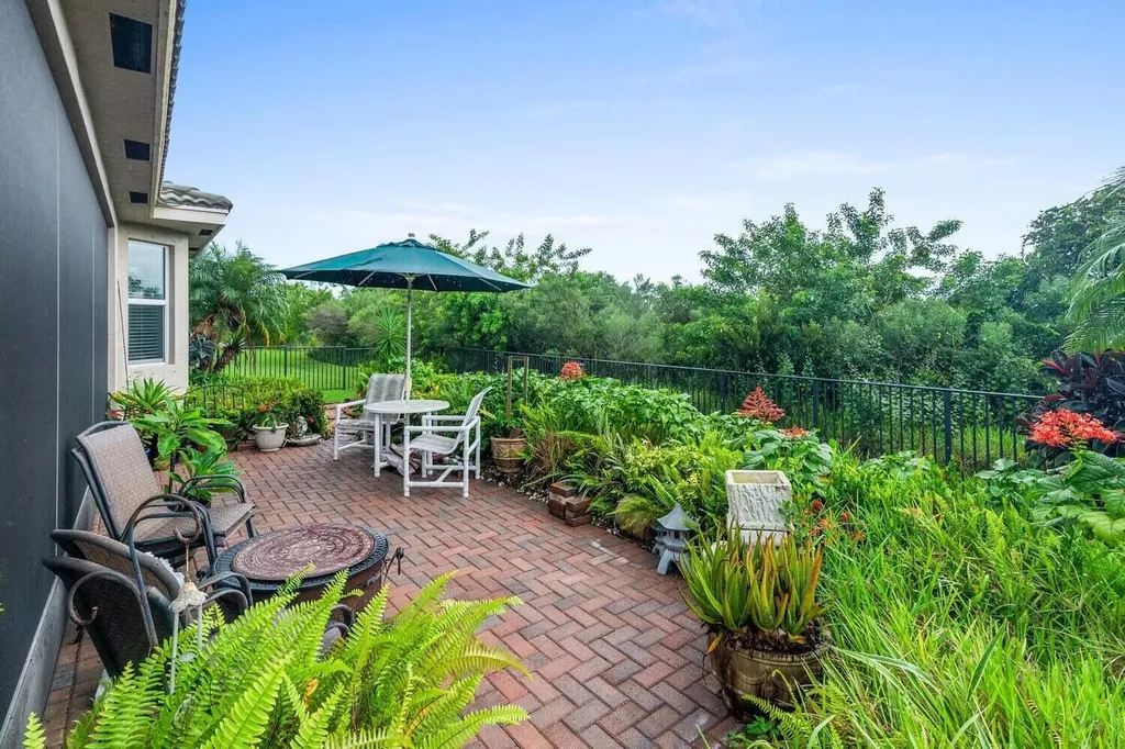 12170 SW Bennington Circle Port St Lucie FL 34987