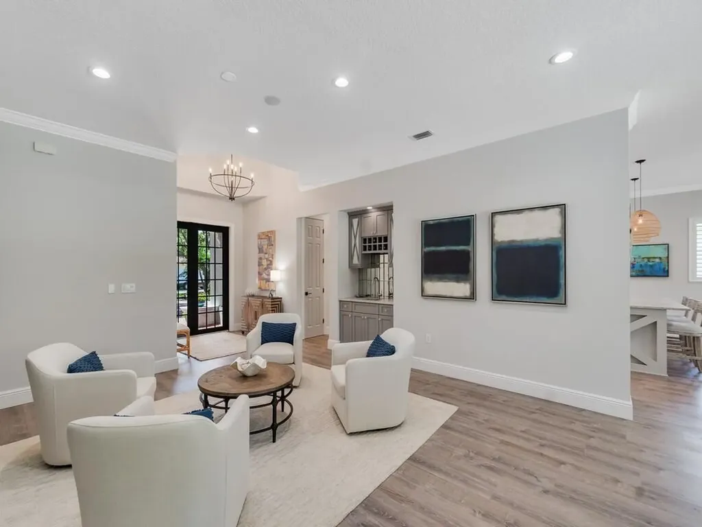 2229 Falls Circle Vero Beach FL 32967