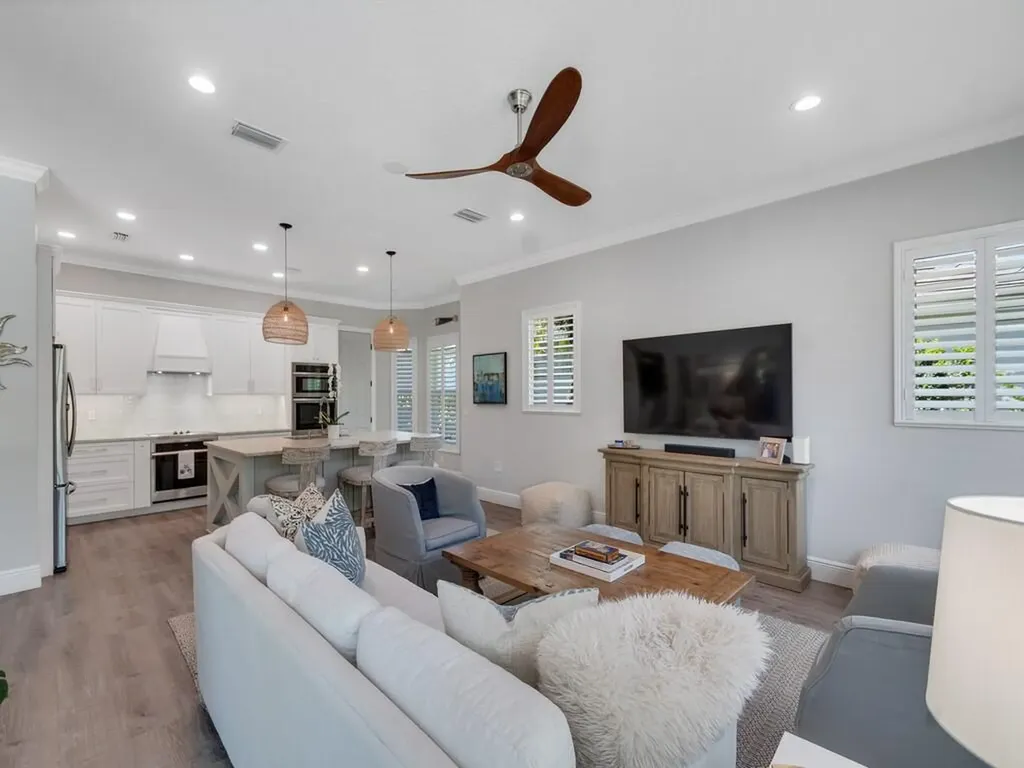 2229 Falls Circle Vero Beach FL 32967