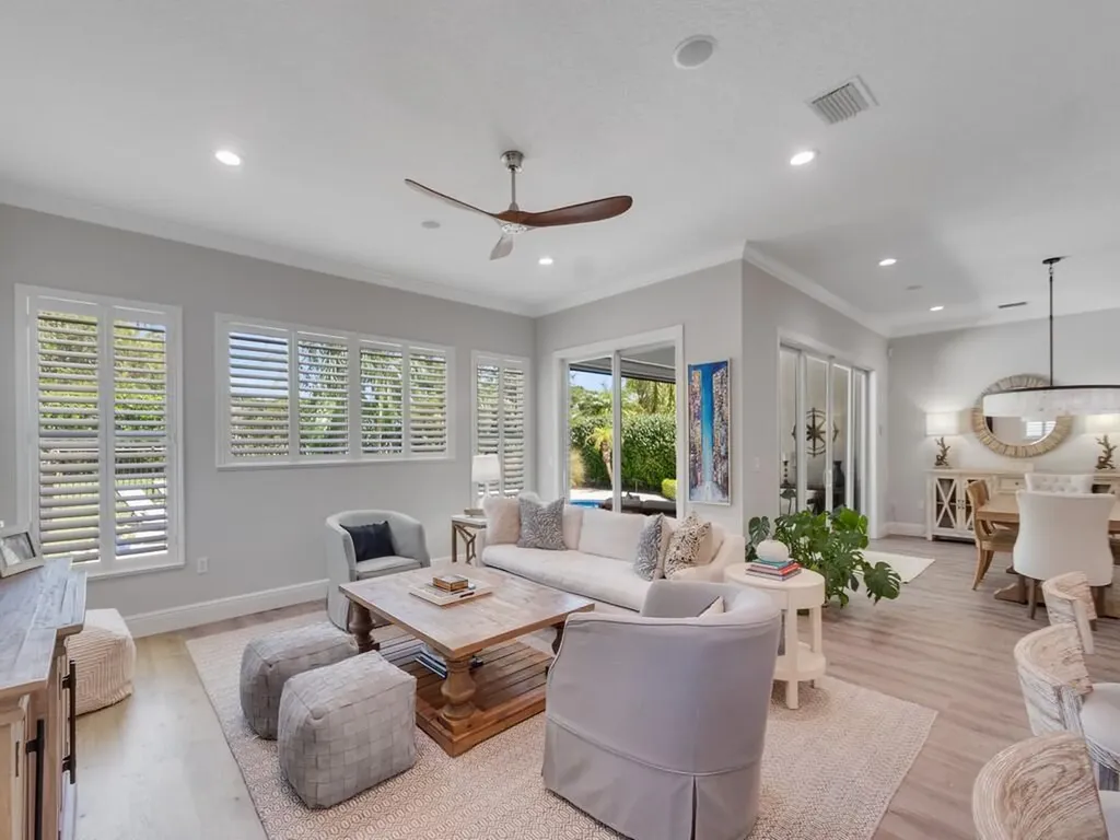 2229 Falls Circle Vero Beach FL 32967