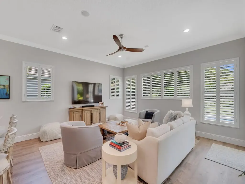 2229 Falls Circle Vero Beach FL 32967