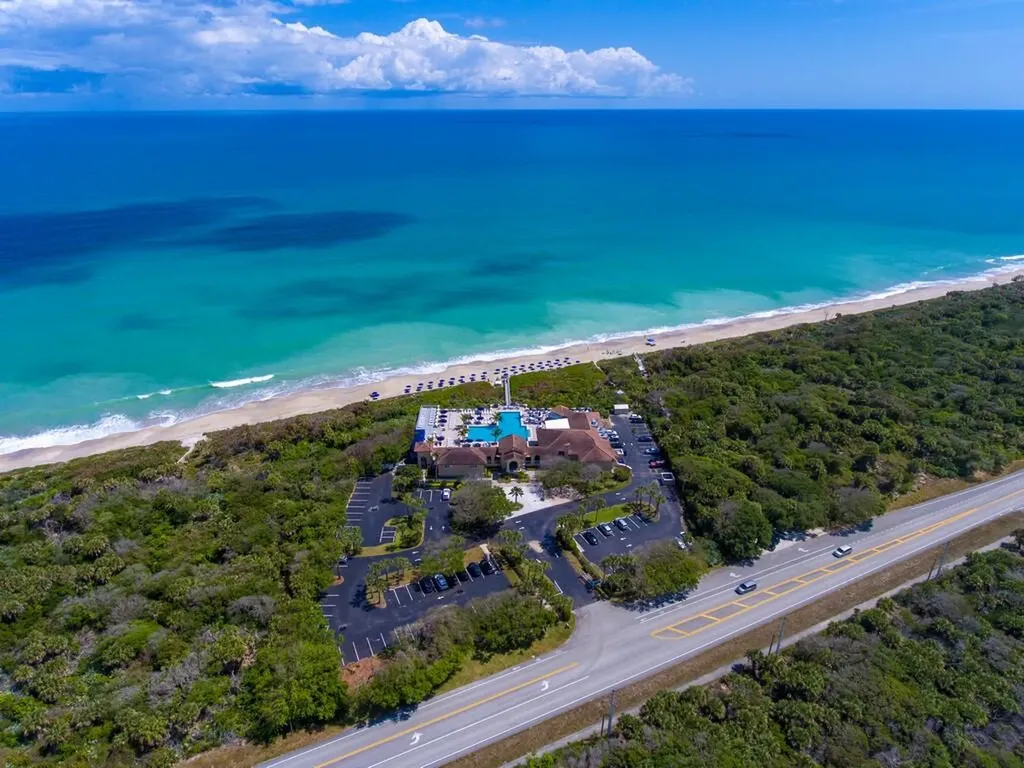 2229 Falls Circle Vero Beach FL 32967