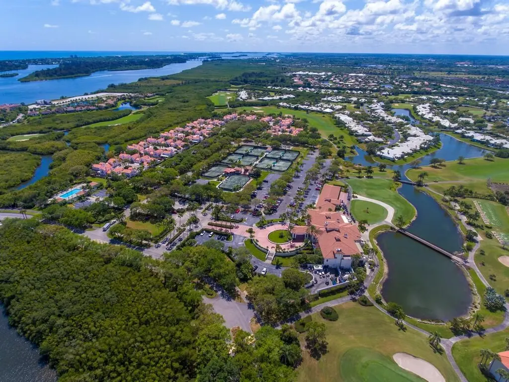 2229 Falls Circle Vero Beach FL 32967