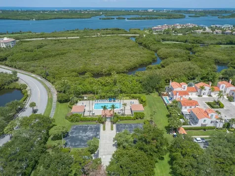 2229 Falls Circle Vero Beach FL 32967