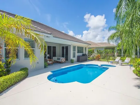 2229 Falls Circle Vero Beach FL 32967