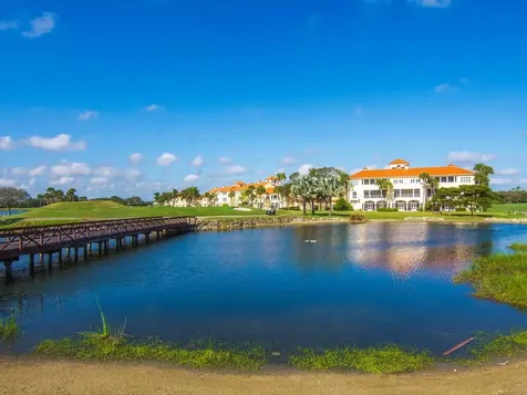 2229 Falls Circle Vero Beach FL 32967