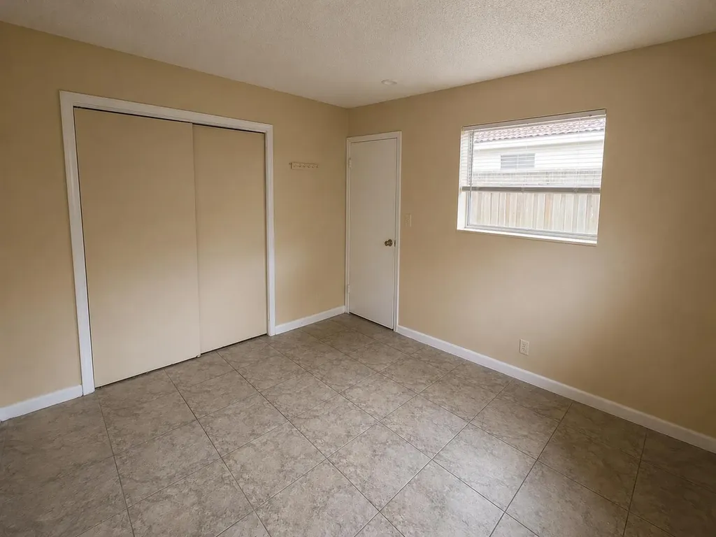 4125 Woodside Drive Coral Springs FL 33065