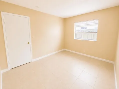 4125 Woodside Drive Coral Springs FL 33065