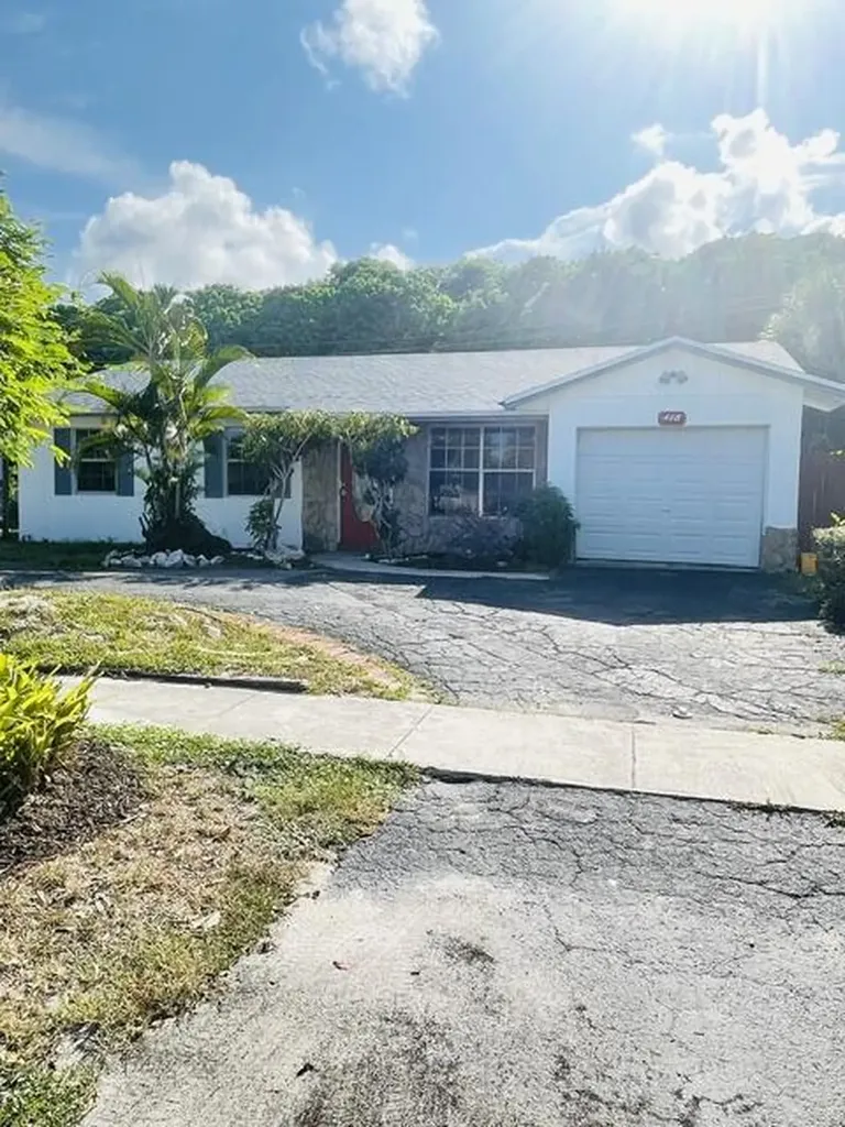 415 NW 7th Court Boynton Beach FL 33426