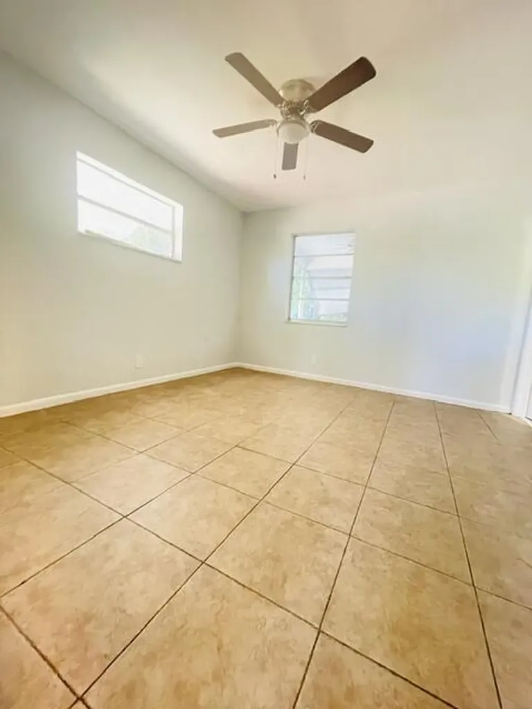 415 NW 7th Court Boynton Beach FL 33426