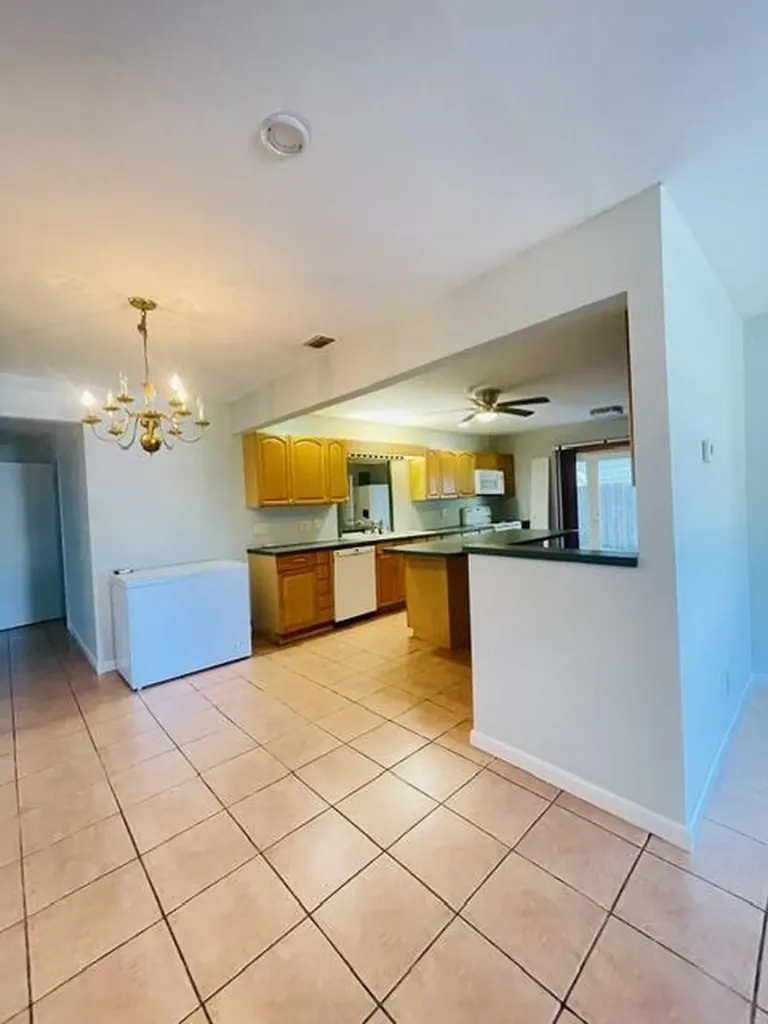 415 NW 7th Court Boynton Beach FL 33426