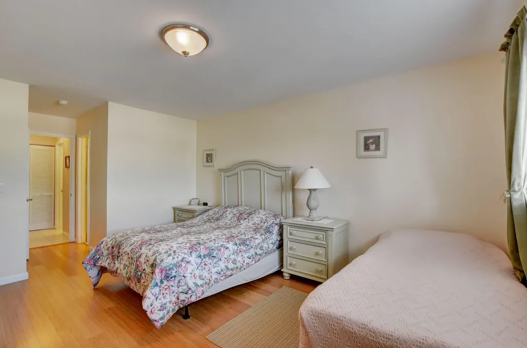 29 Colonial Club Drive Boynton Beach FL 33435