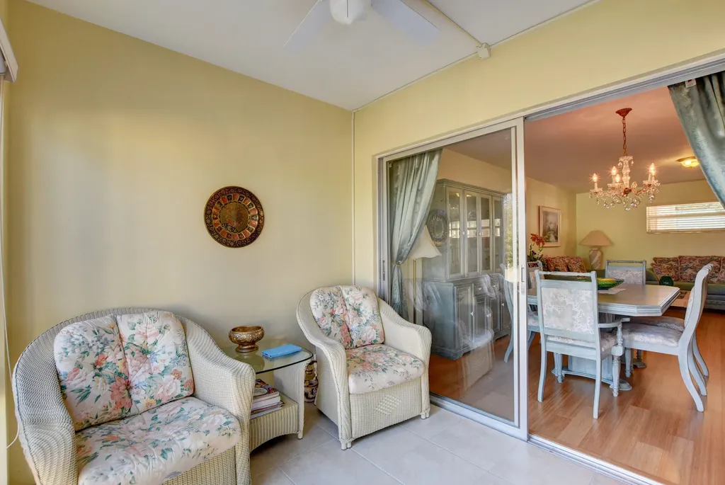 29 Colonial Club Drive Boynton Beach FL 33435