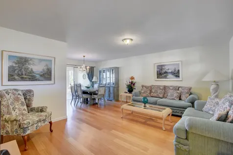 29 Colonial Club Drive Boynton Beach FL 33435