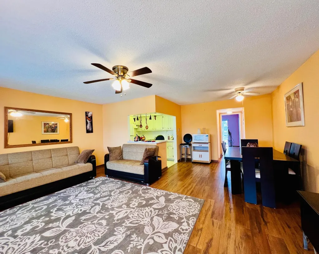 131 Camden F West Palm Beach FL 33417