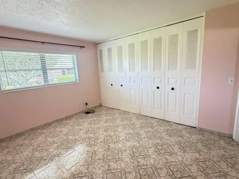 2727 Dudley Drive W West Palm Beach FL 33415