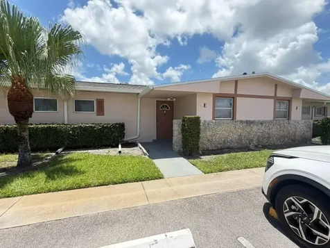 2727 Dudley Drive W West Palm Beach FL 33415