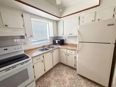 2727 Dudley Drive W West Palm Beach FL 33415