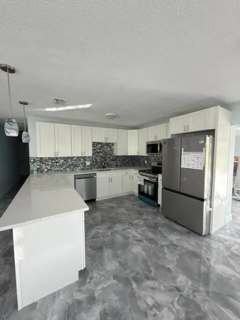 364 Garden Boulevard Palm Beach Gardens FL 33410