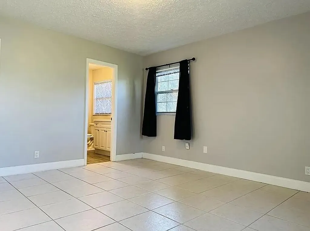 2486 SE Wishbone Road Port St Lucie FL 34952