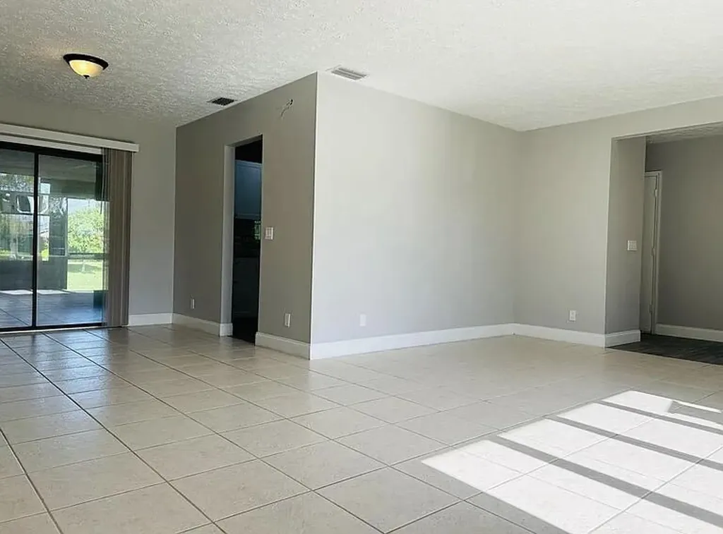 2486 SE Wishbone Road Port St Lucie FL 34952