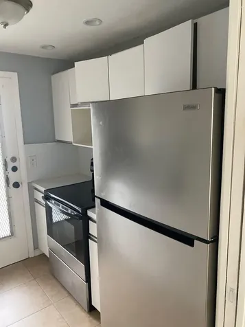 1150 E Sample Road Pompano Beach FL 33064