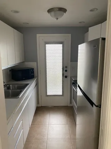 1150 E Sample Road Pompano Beach FL 33064