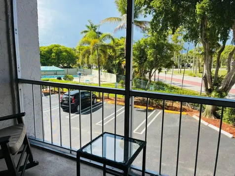 505 Spencer Drive NW West Palm Beach FL 33409
